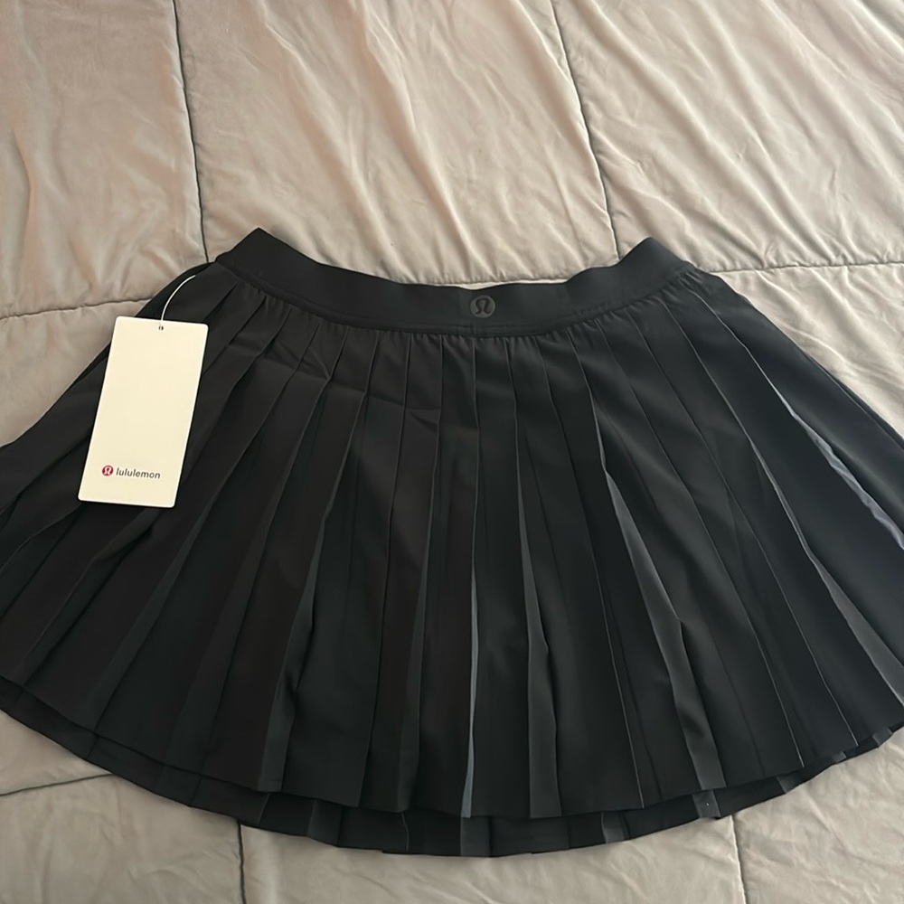High rise pleated tennis skirt